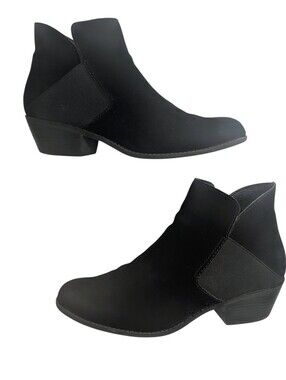 ME TOO Zoey Ankle Boots, Black Suede Leather, Sz 11